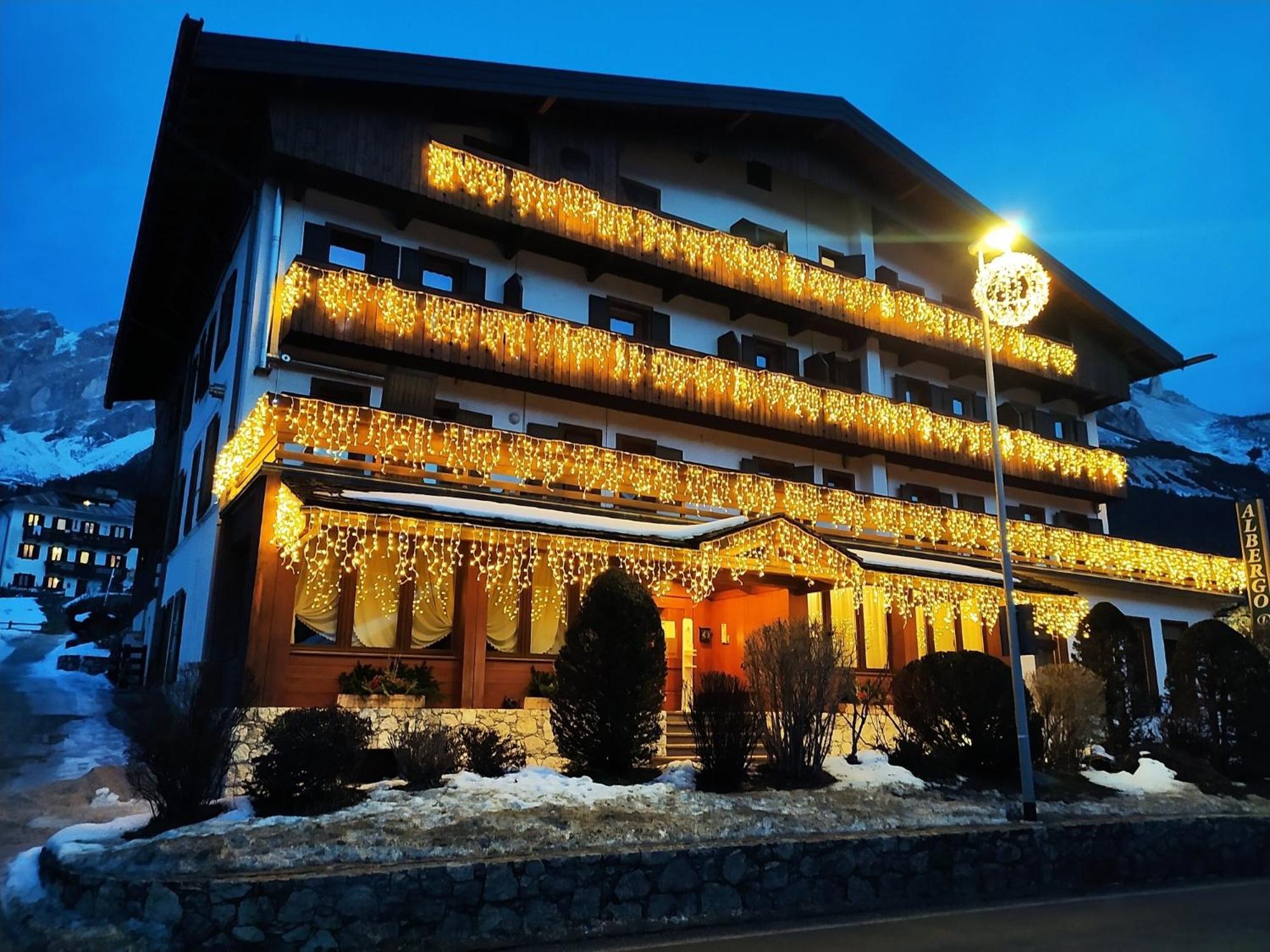 Hotel Albergo Dolomiti San Vito di Cadore Eksteriør billede