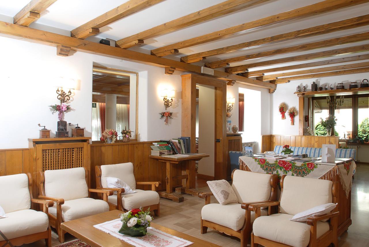 Hotel Albergo Dolomiti San Vito di Cadore Eksteriør billede