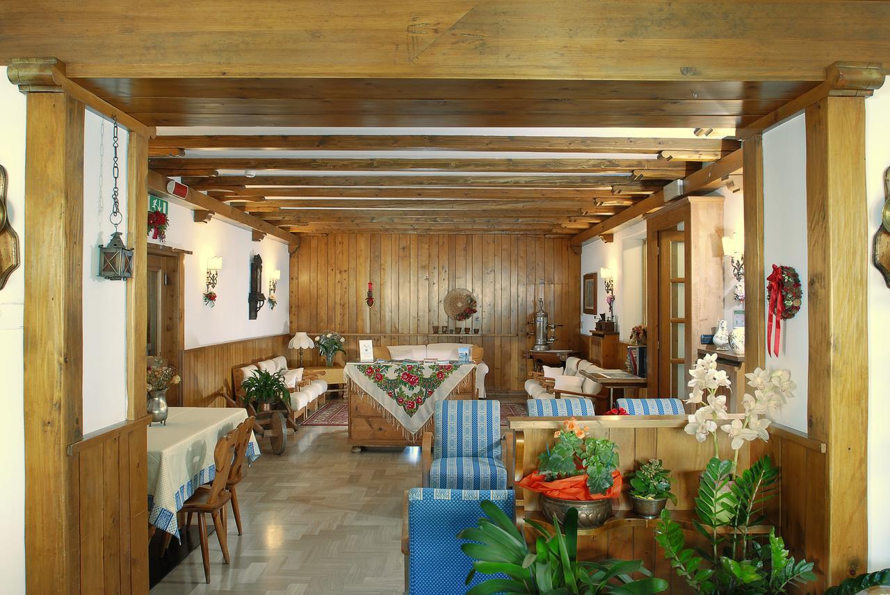 Hotel Albergo Dolomiti San Vito di Cadore Eksteriør billede